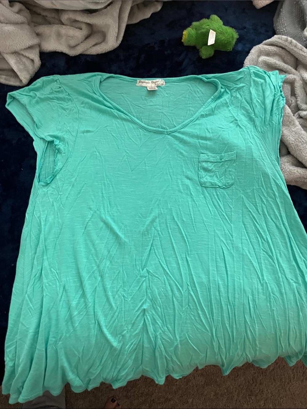 4/$20 Women’s Teal Short Sleeve Pocket Tee